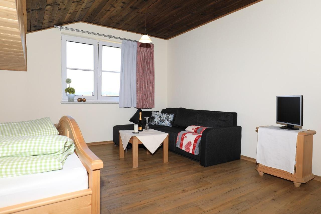 Gasthof Beim Endeler Missen-Wilhams Exterior foto